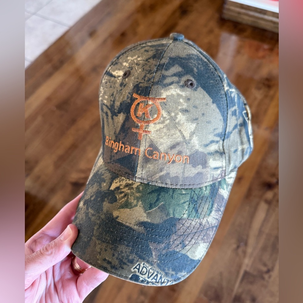 Baseball cap Bingham canyon camouflage the max hat brand adjustable